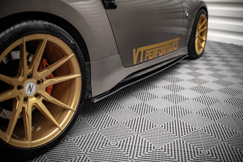 Накладки на пороги Street Pro — Nissan 370Z Nismo Facelift