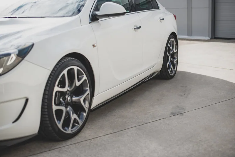 Küljeliistud — Opel Insignia Mk. 1 OPC (2008–2017)