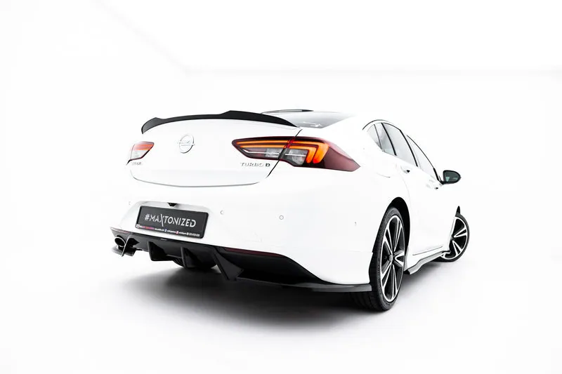 Tagasplitter püsttugedega — Opel Insignia OPC-Line Mk2 (2017–)