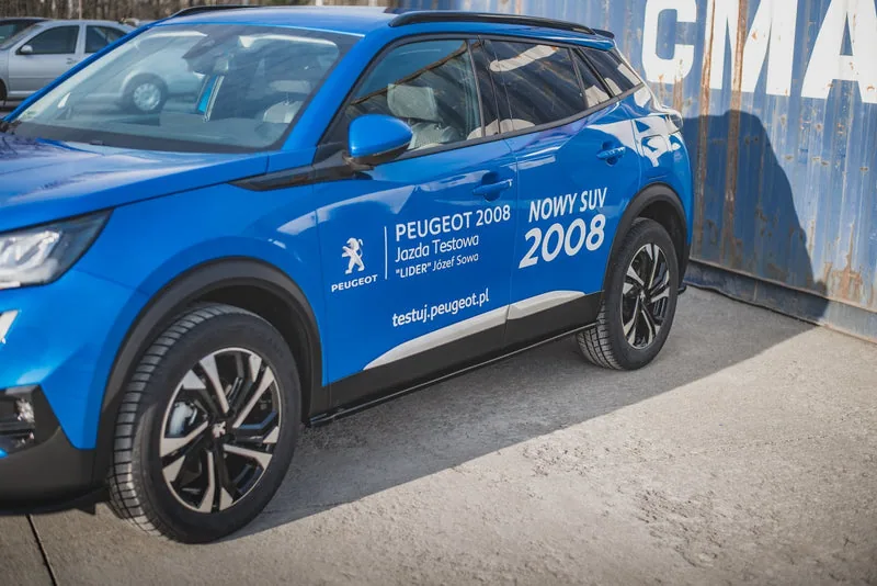 Küljeliistud — Peugeot 2008 Mk2 (2019–2023)