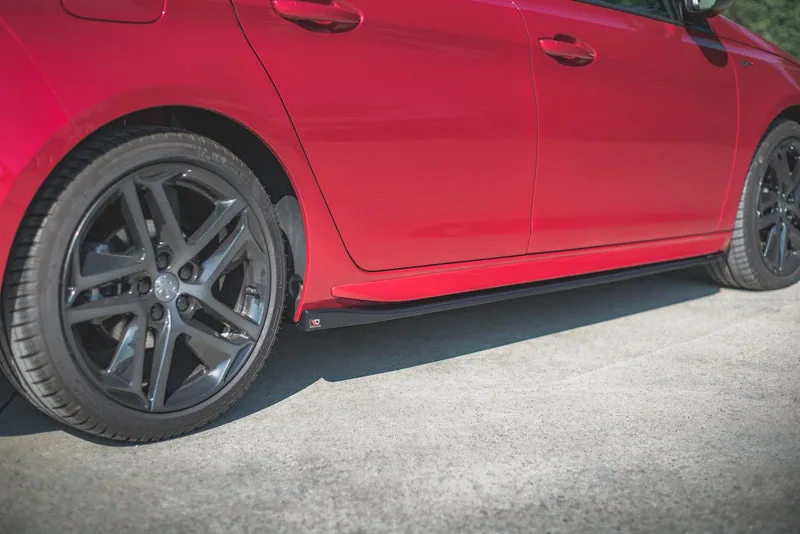 Küljeliistud — Peugeot 308 GT Mk2 Facelift (2017–2021)