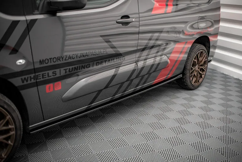 Küljeliistud — Peugeot Partner Maxi Mk3 (2018–)
