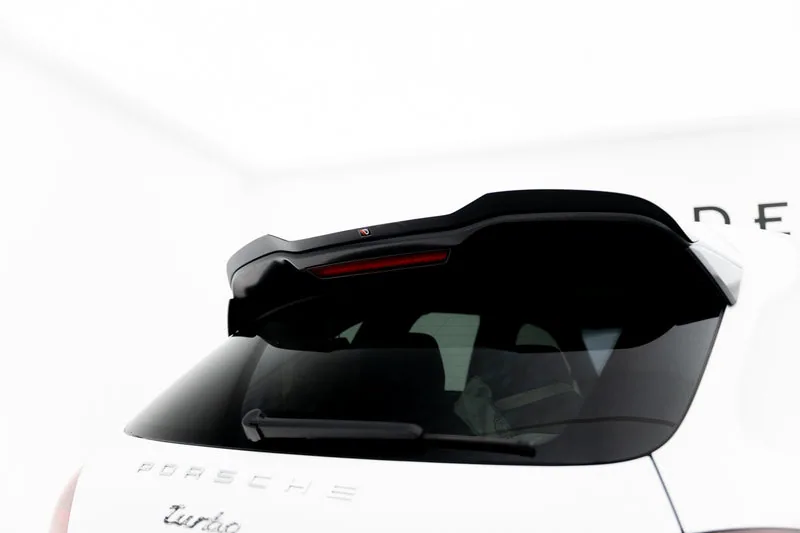 Spoiler cap — Porsche Cayenne Turbo / Standard Mk2 (2010–2014)
