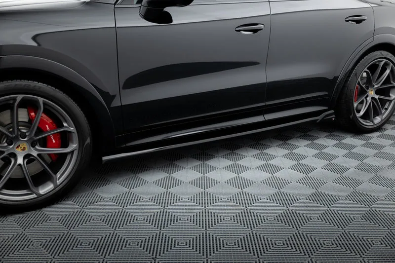 Накладки на пороги V.2 — Porsche Cayenne Sport Design / Turbo SUV / Coupe Mk3 / Mk3 Facelift (2018–)