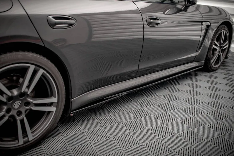 Side skirts V.1 — Porsche Panamera / Panamera Diesel / Panamera Turbo 970 (2009–2013)