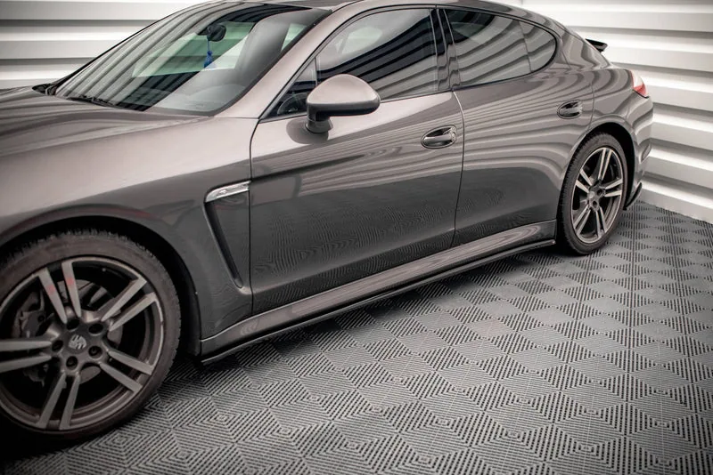 Side skirts V.2 — Porsche Panamera / Panamera Diesel / Panamera Turbo 970 (2009–2013)