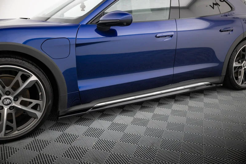 Küljeliistud — Porsche Taycan Cross Turismo 4S (2019–)