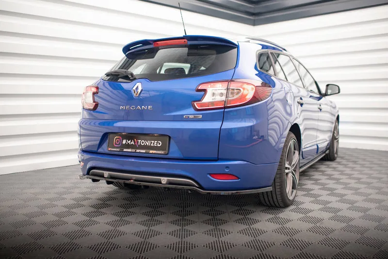 Tagasplitter püsttugedega — Renault Megane GT Line Grandtour Mk3 Facelift (2013–2016)