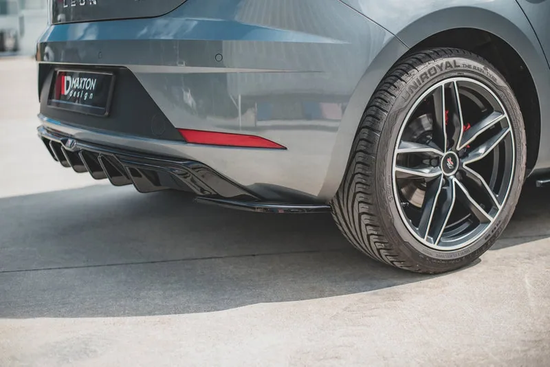 Tagumised küljesplitterid — Seat Leon Mk3 FR Facelift (2016–2020)