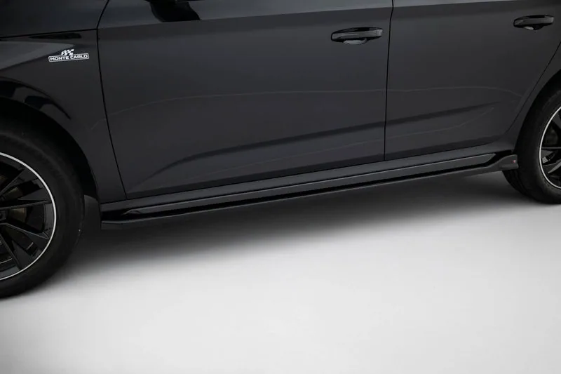 Накладки на пороги — Škoda Kamiq Monte Carlo Mk1 Facelift (2023–)