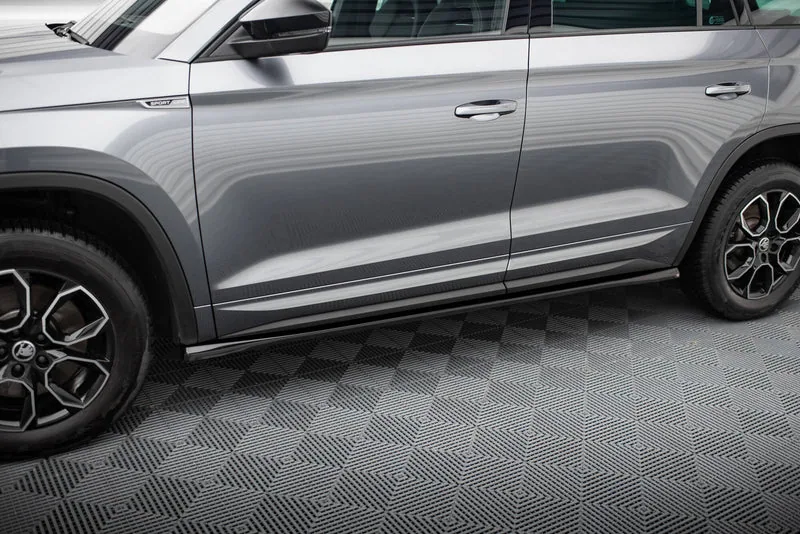 Накладки на пороги — Škoda Kodiaq Sportline Mk1 Facelift (2016–)