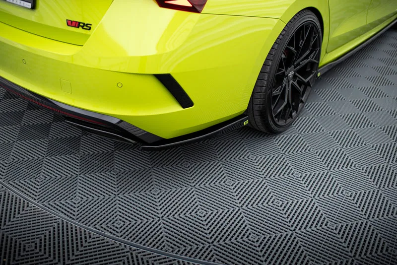 Rear side splitters V.2 — Škoda Octavia RS Combi / Liftback Mk4 / Mk4 Facelift (2020–)