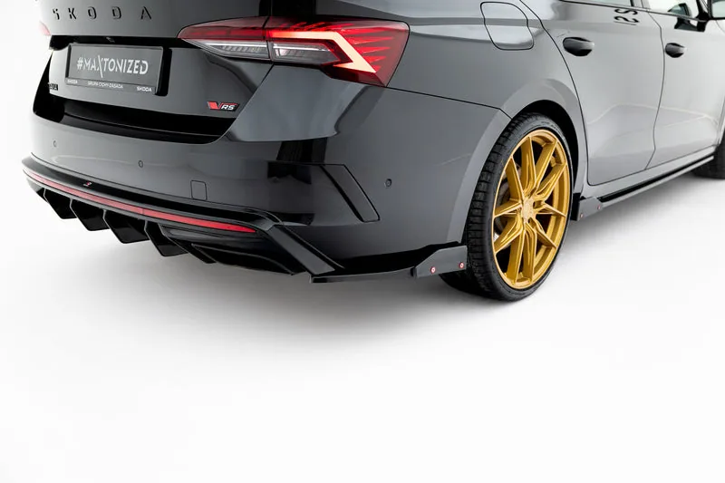 Rear side splitters V.4 + flaps — Škoda Octavia RS Combi / Liftback Mk4 / Mk4 Facelift (2020–)