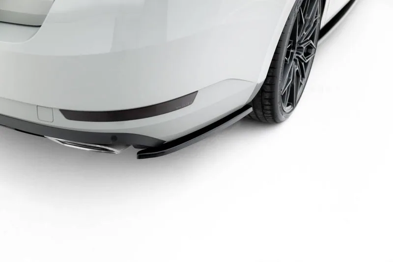 Rear side splitters V.2 — Škoda Superb Liftback / Combi Mk3 (2015–2019)
