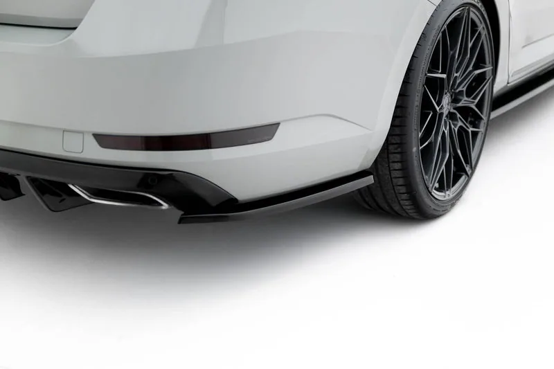 Rear side splitters V.3 — Škoda Superb Liftback / Combi Mk3 (2015–2019)
