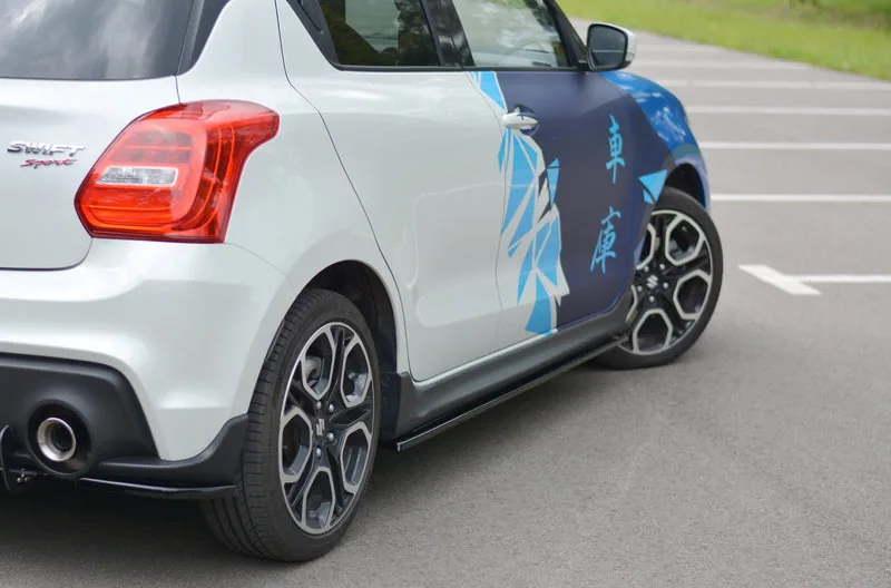 Küljeliistud — Suzuki Swift Sport Mk6 (2017–)