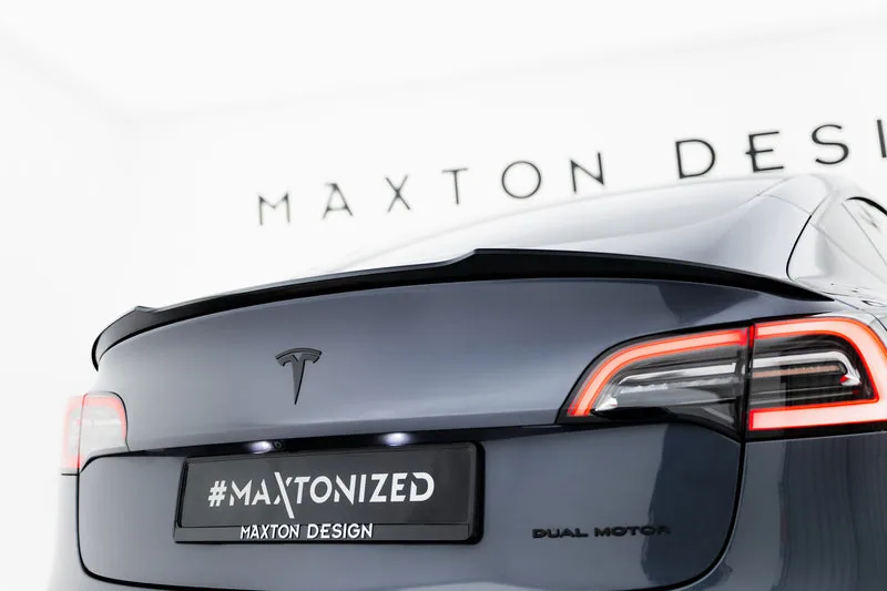 Spoiler cap — Tesla Model 3 (2017–2023)