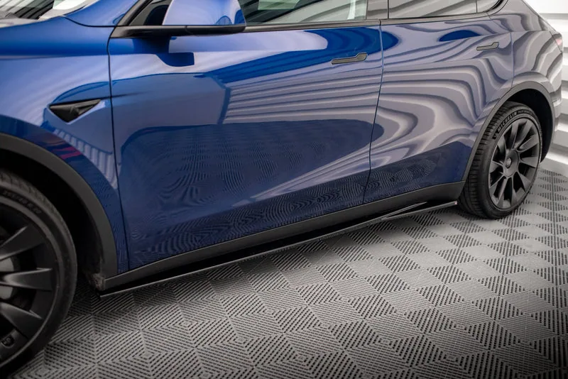 Küljeliistud V.1 — Tesla Model Y (2020–2025)