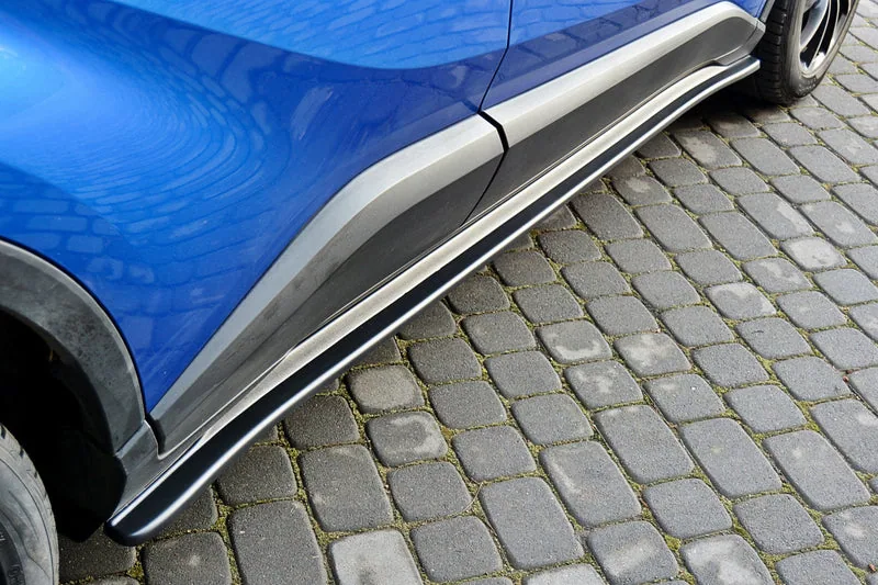 Side skirts — Toyota C-HR (2016–2019)