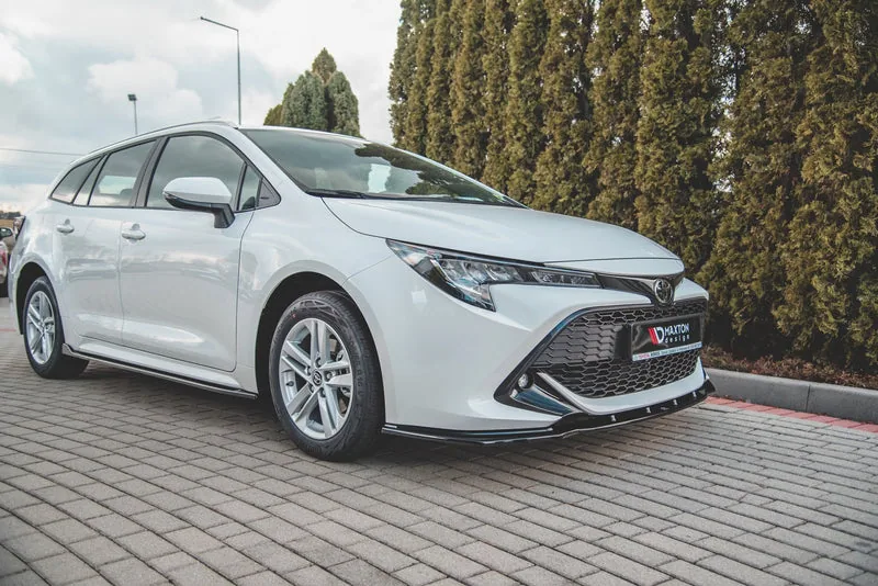 Küljeliistud — Toyota Corolla Mk12 Touring Sports (2019–2023)