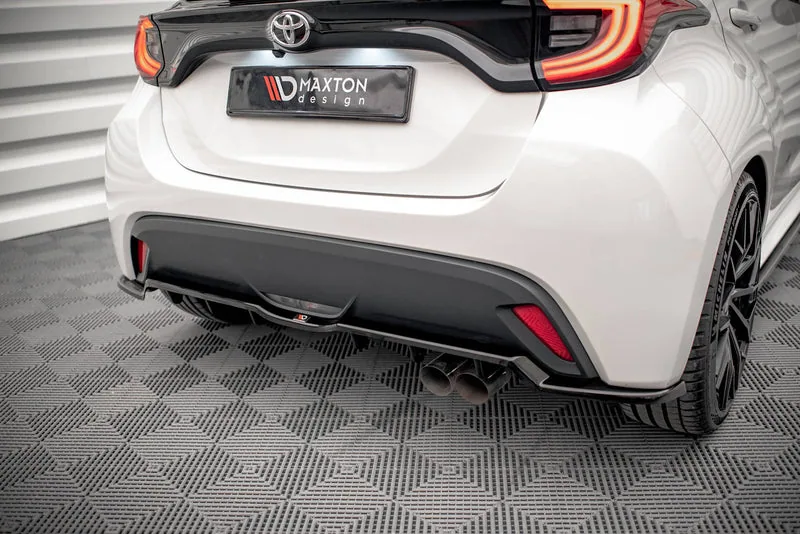 Задний сплиттер V.2 с вертикальными рёбрами — Toyota Yaris Mk4 (2019–)