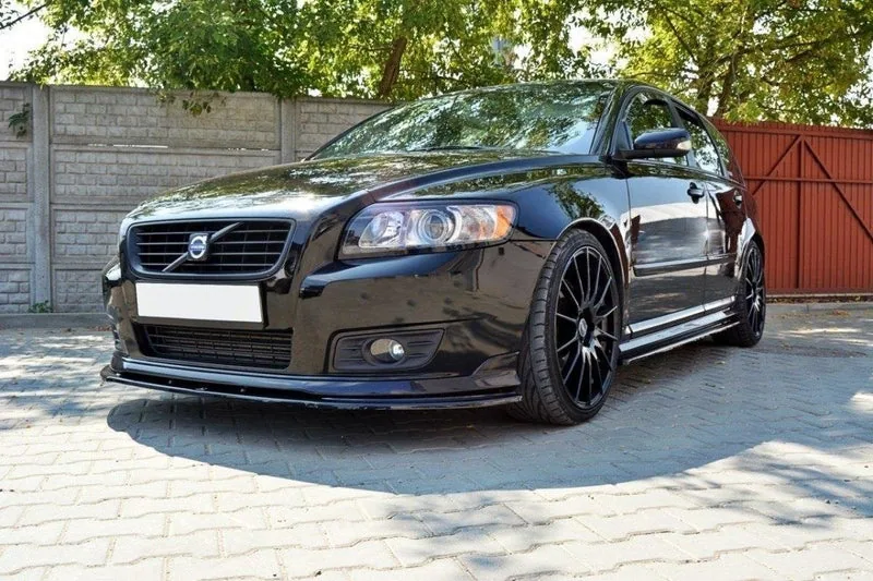 Передний сплиттер V.1 — Volvo V50F R-DESIGN (2007–2012)