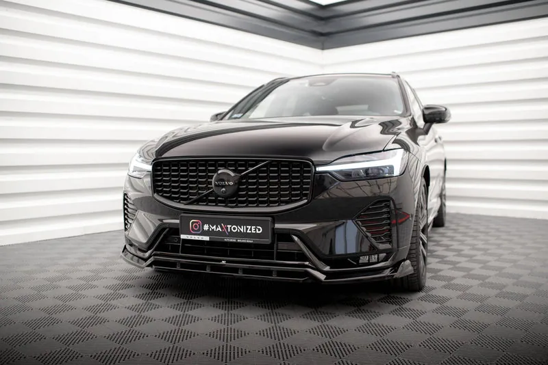 Передний сплиттер — Volvo XC60 R-Design Mk2 Facelift (2021–)
