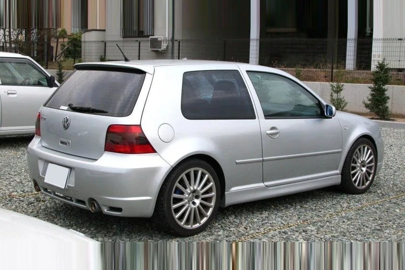 Side skirts — Volkswagen Golf Mk4 3 Door R32 LOOK (1997–2006)