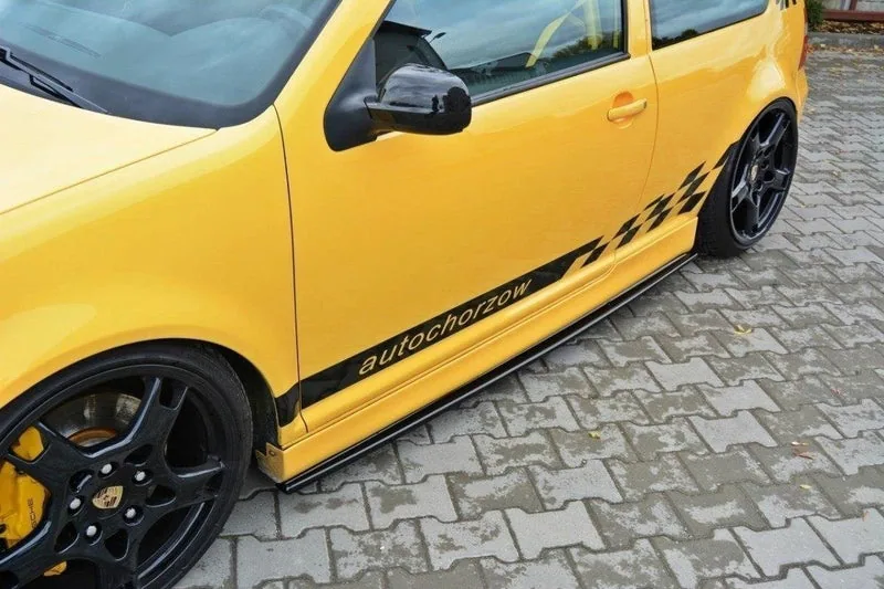 Side skirts — Volkswagen Golf R32 Mk4 (1997–2006)