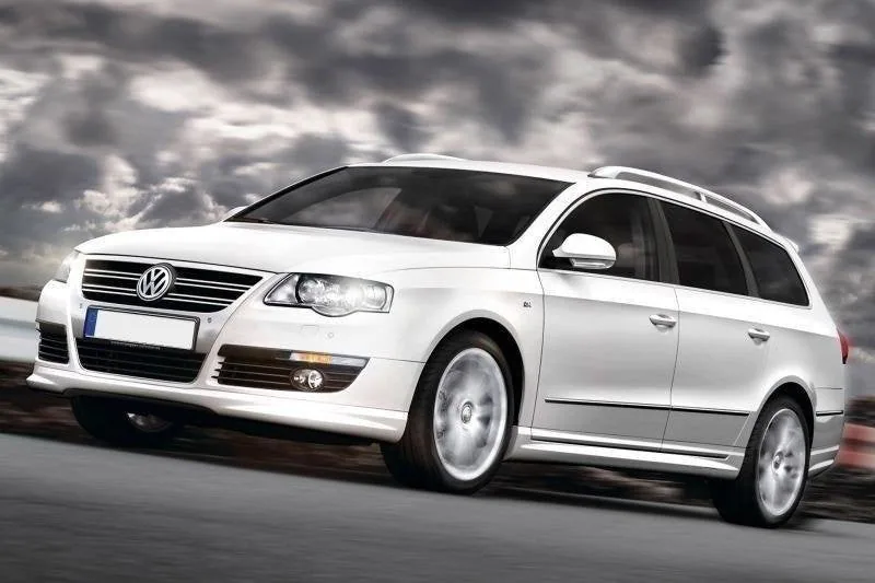 Накладки на пороги — Volkswagen Passat B6 ( R-LINE LOOK ) (2005–2010)