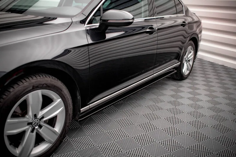 Накладки на пороги — Volkswagen Passat B8 Facelift (2019–2023)