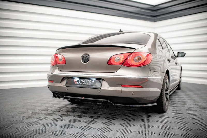 Задние боковые сплиттеры с вертикальными рёбрами — Volkswagen Passat CC