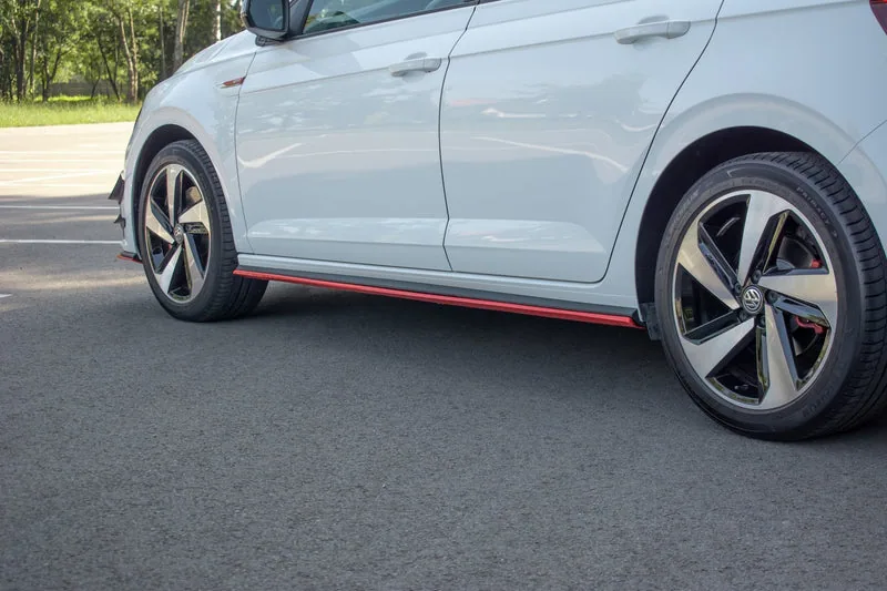 Side skirts — Volkswagen Polo GTI / R-line Mk6 (2017–2021)