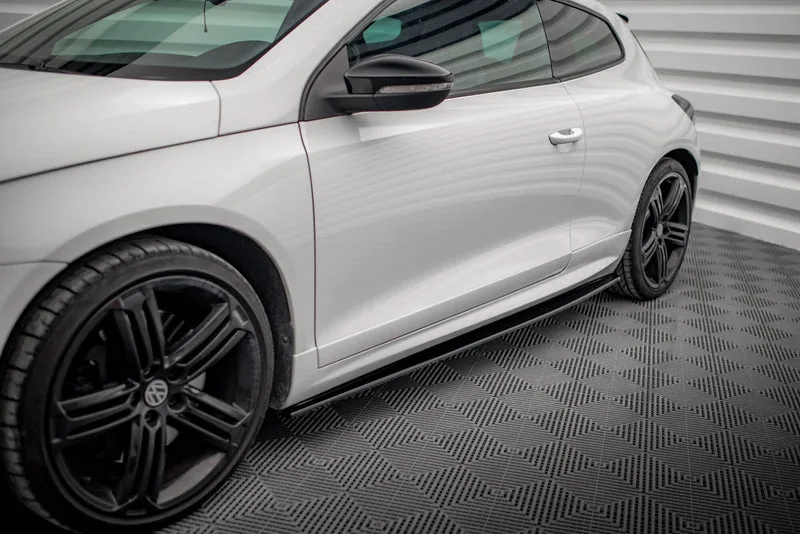 Накладки на пороги — Volkswagen Scirocco R Mk3 (2008–2014)