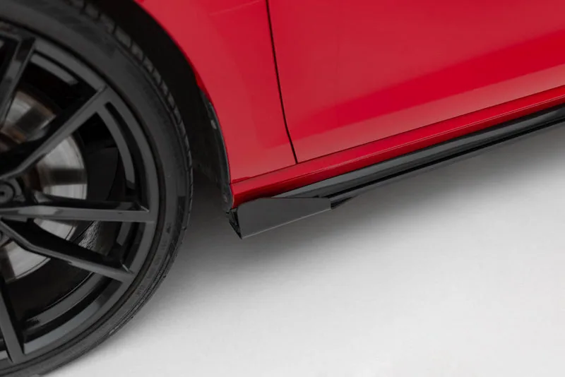 Side skirts — Volkswagen Golf R / R-Line Mk7 Facelift (2016–2020)
