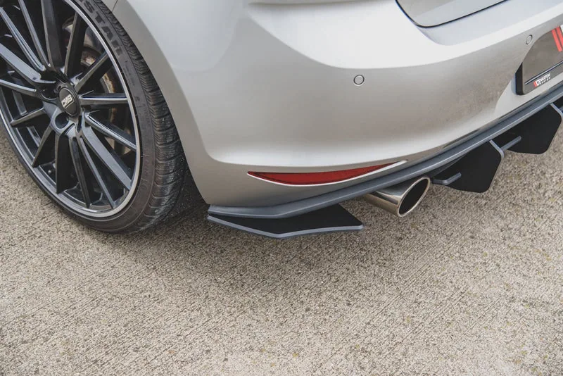 Задние боковые сплиттеры Street Pro V.2 — Volkswagen Golf Mk7 GTI (2013–2016)