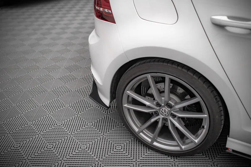 Tagumised küljesplitterid Street Pro — Volkswagen Golf R Mk7 (2013–2016)