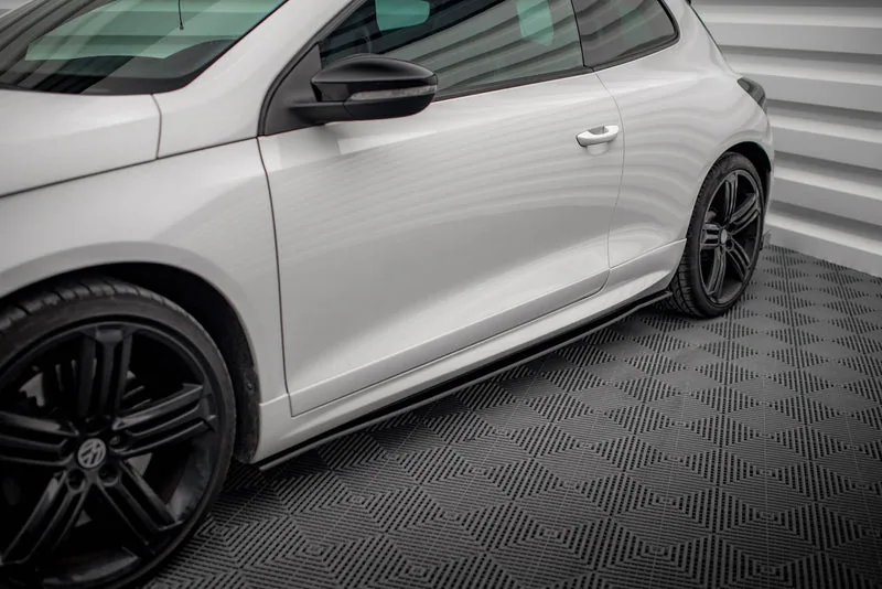 Накладки на пороги Street Pro — Volkswagen Scirocco R Mk3 (2008–2014)