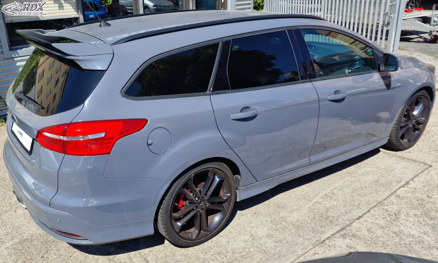 Спойлер на крышу RDX – Ford Focus 3 Turnier универсал ST/ST-Line