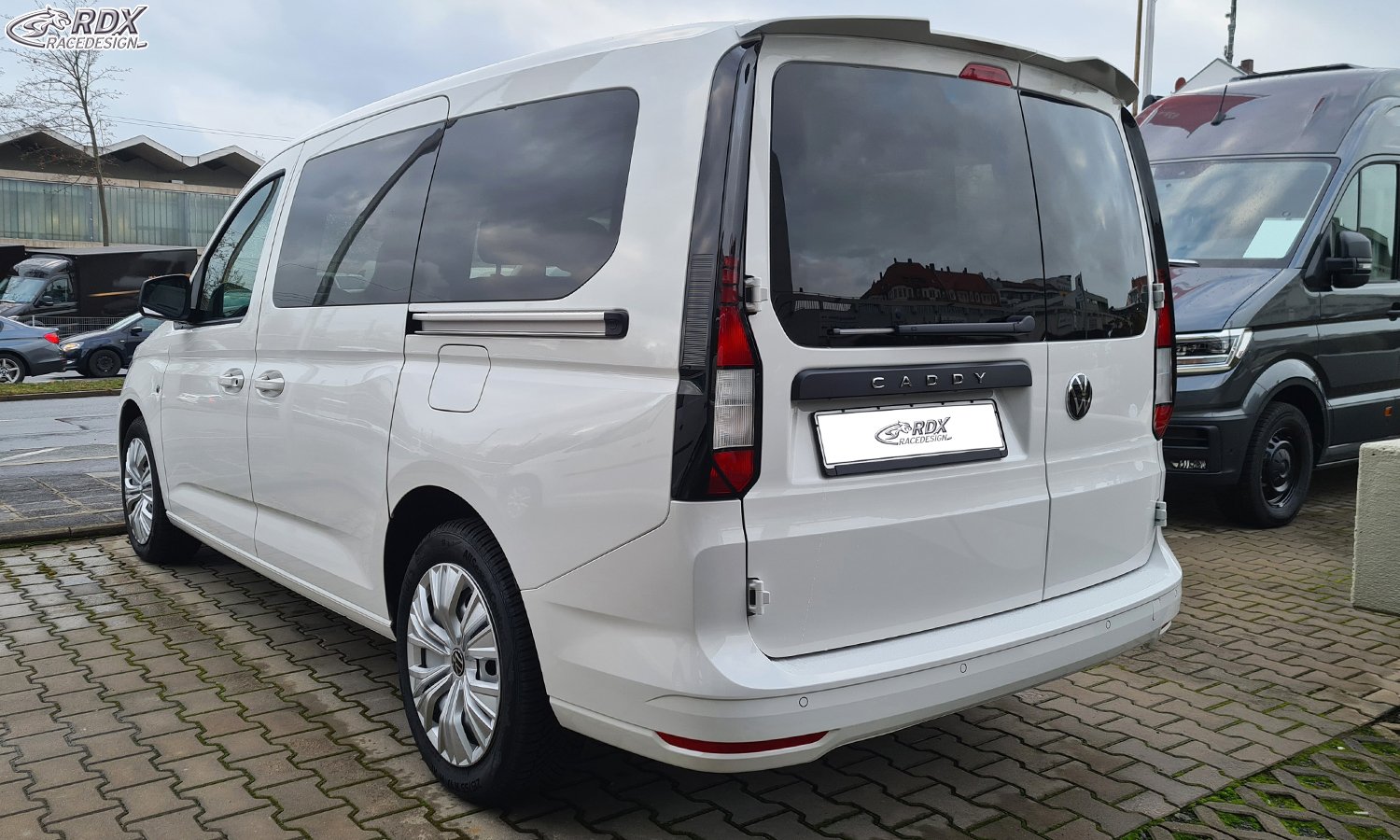 RDX katusespoiler – Volkswagen Caddy SB 2K 2KN (2020–) ja Ford Tourneo Connect SK SKN (2022–) – (tiibuksed)