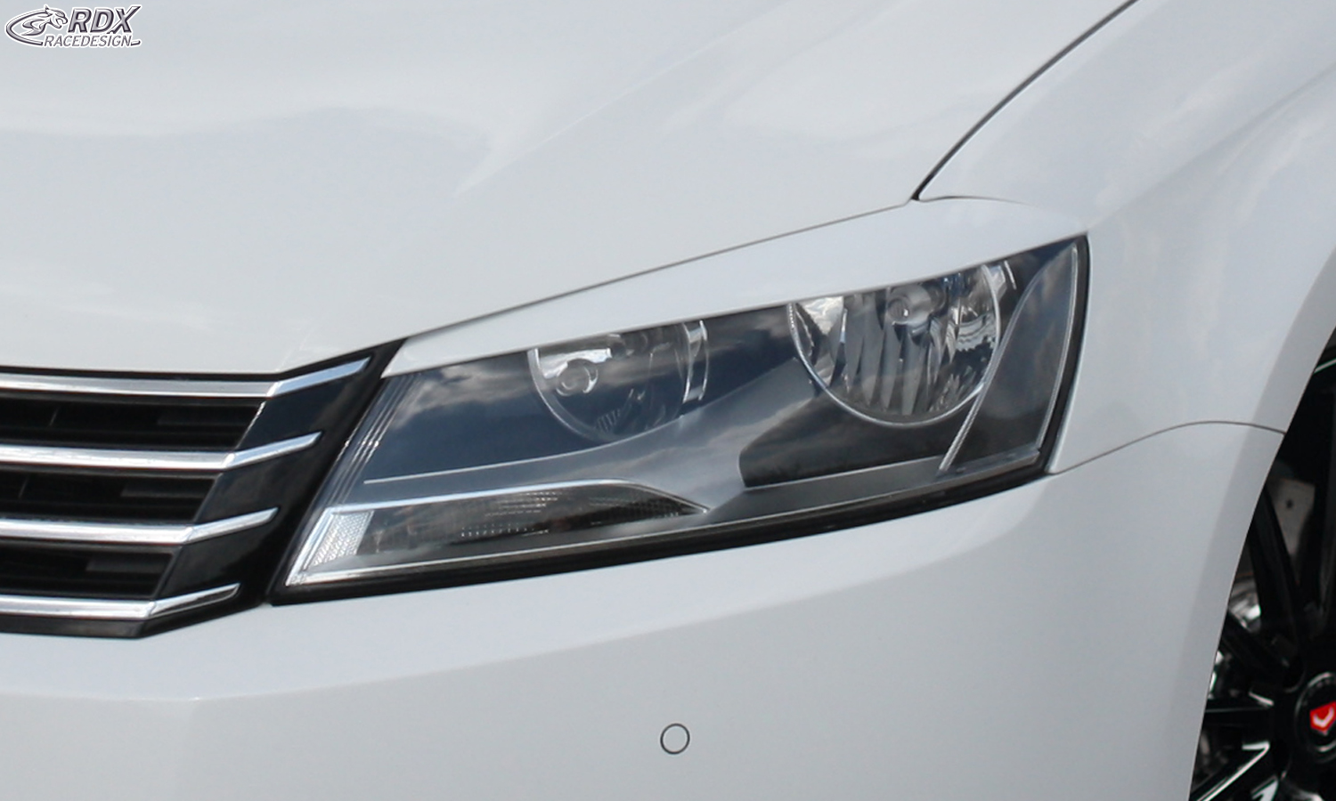 RDX esitulede kulmud – Volkswagen Passat B7/3C