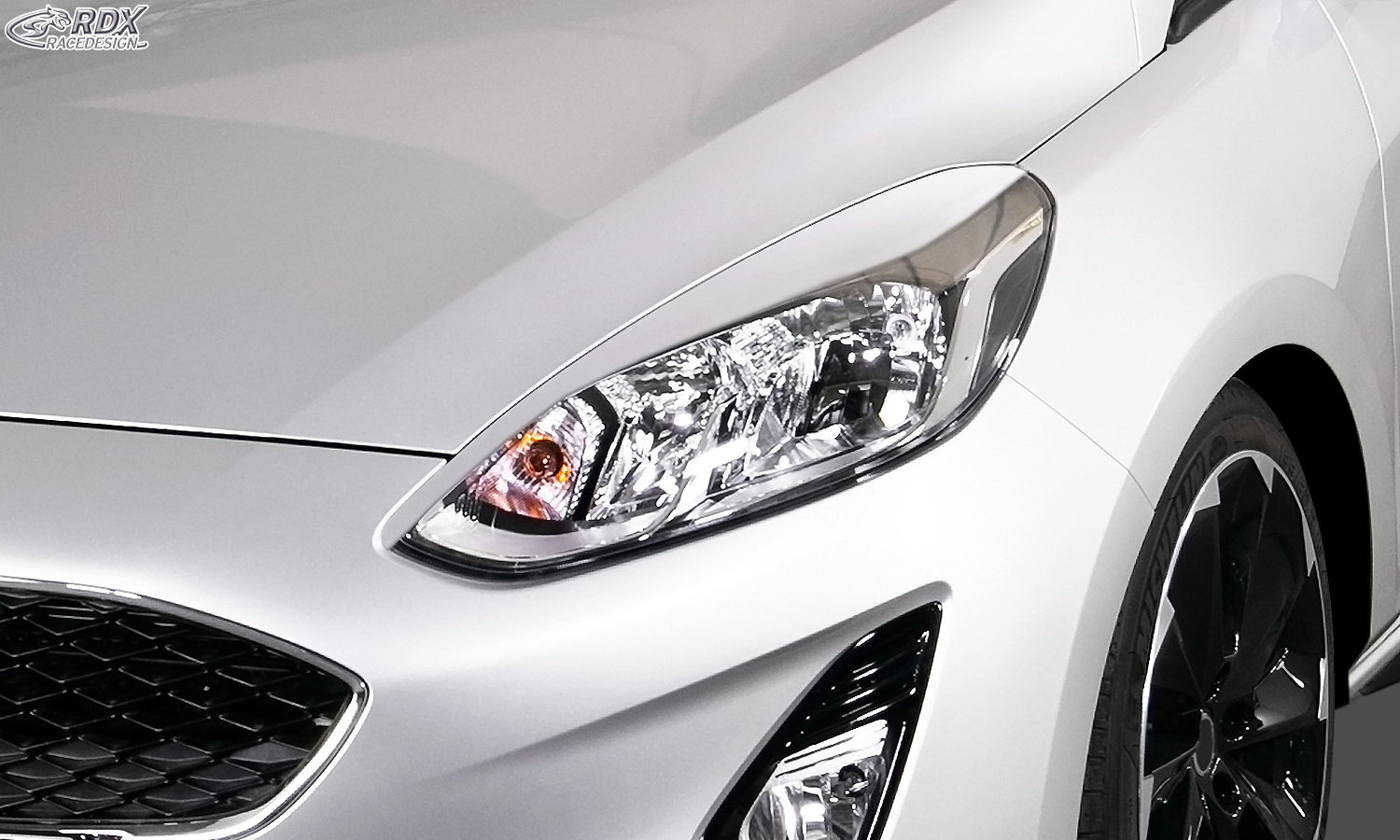 RDX headlight brows – Ford Fiesta (MK8/2017–2022)