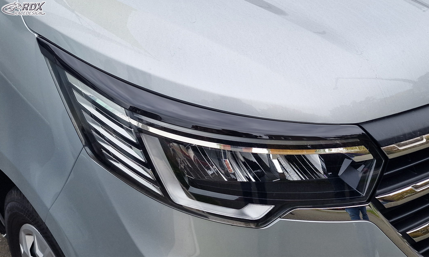 Реснички на фары RDX – Renault Trafic и Nissan Primastar/NV300 (2021–) (глянцево-чёрный)