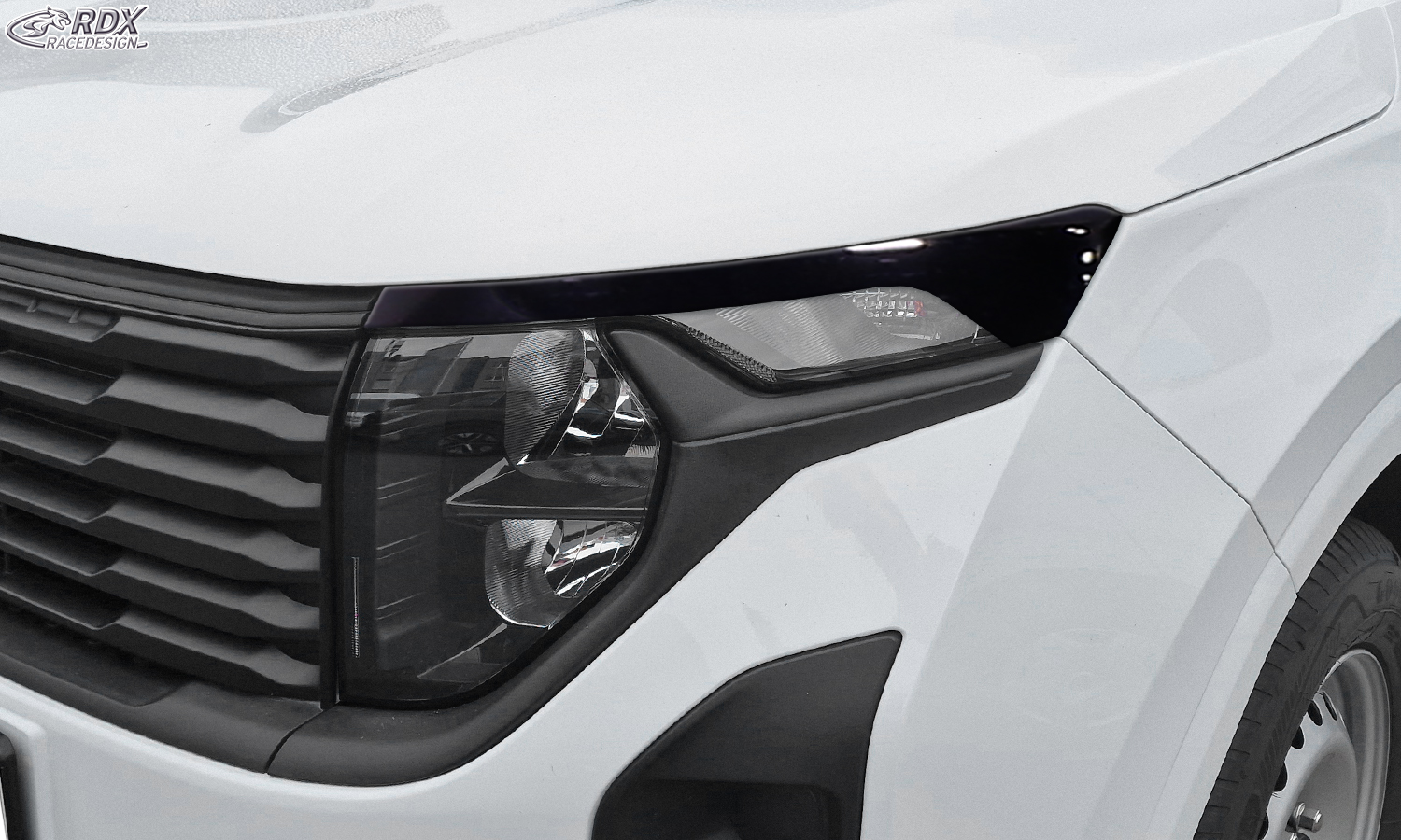 Реснички на фары RDX – Ford Transit Courier и Tourneo Courier (N1P/N3P | 2024–) (глянцево-чёрный)