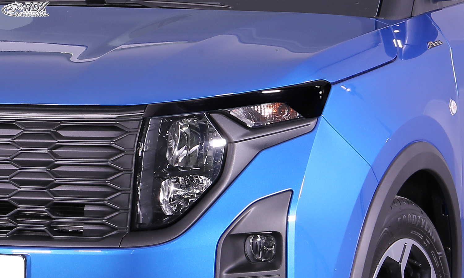 Реснички на фары RDX – Ford Transit Courier и Tourneo Courier (N1P/N3P | 2024–) (глянцево-чёрный)
