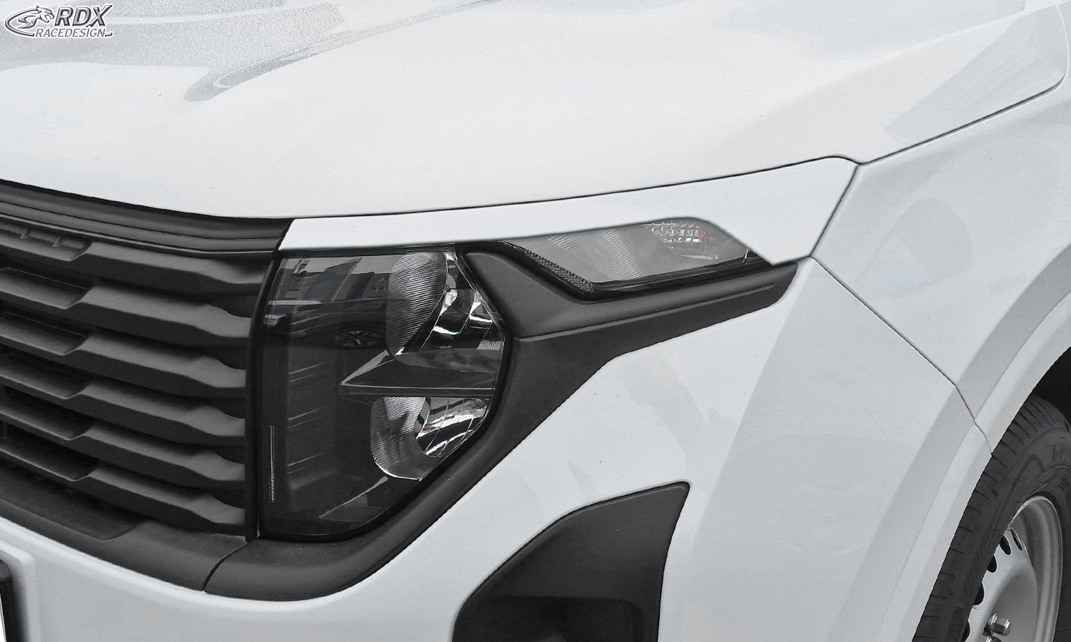 Реснички на фары RDX – Ford Transit Courier и Tourneo Courier (N1P/N3P | 2024–) (глянцево-белый)