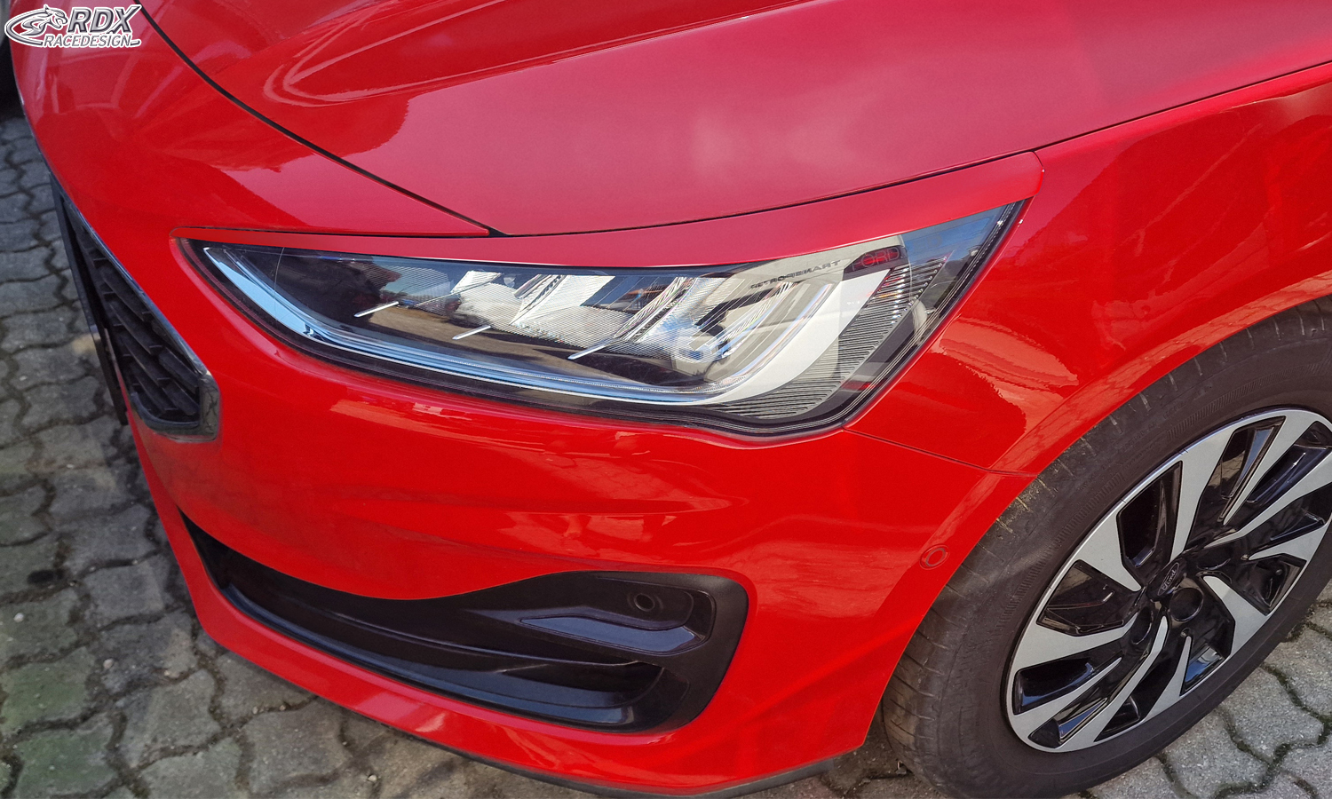 RDX esitulede kulmud – Ford Focus 4 DEH (2022–)