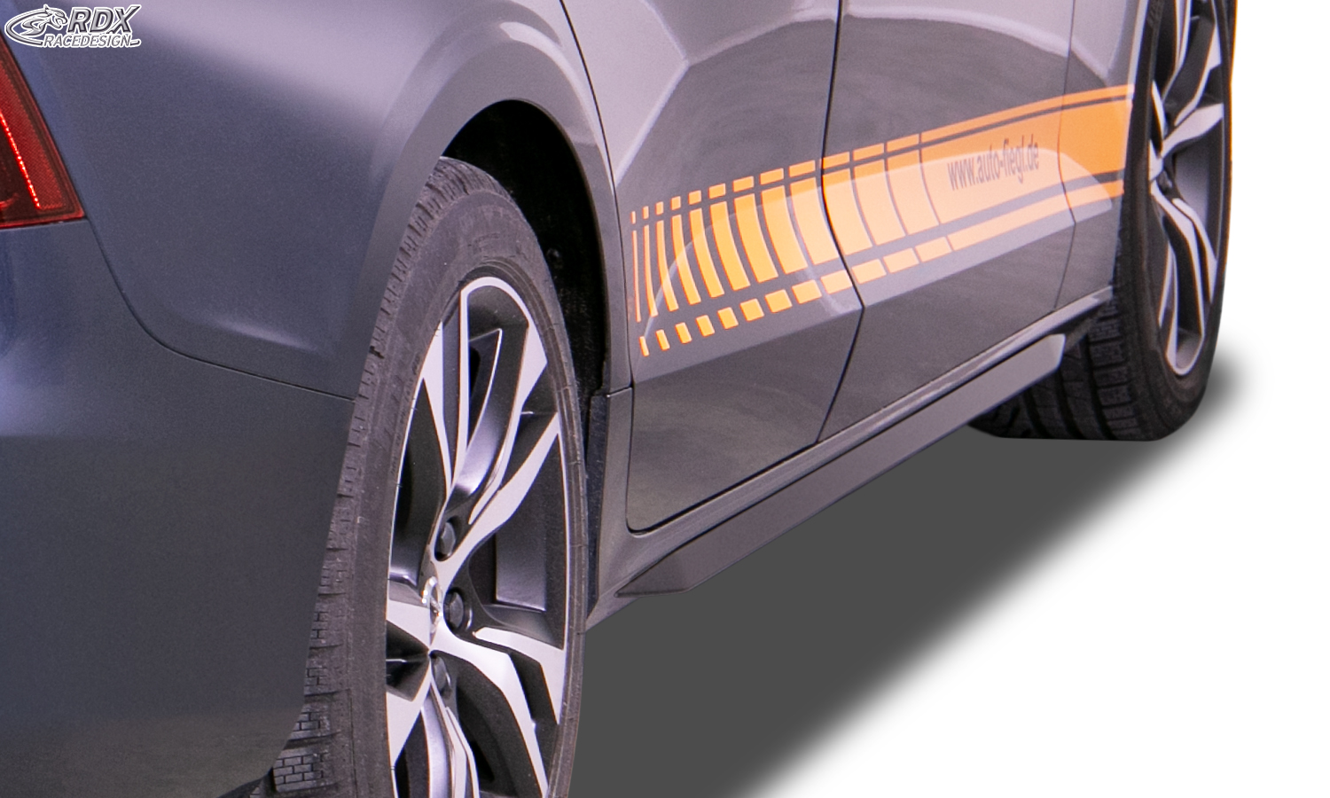 Накладки на пороги RDX Slim – Volvo V60/S60 2018–