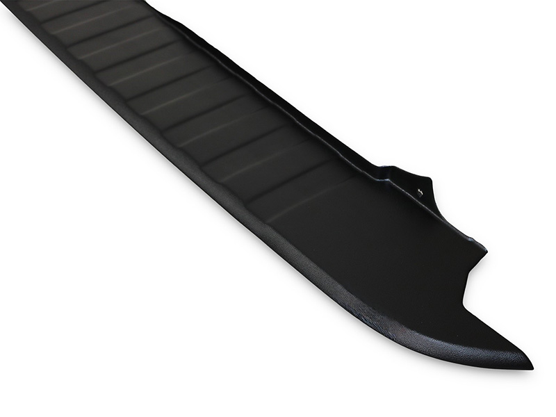 OMTEC Rear bumper sill cover — Fiat Talento 2016–2020 / Opel Vivaro 2014–2019 / Renault Trafic 2014–