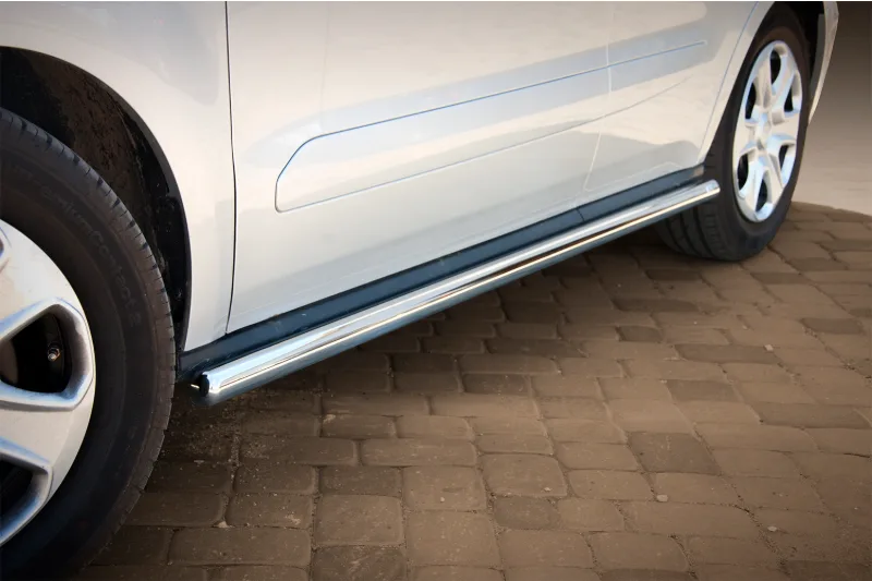 Stainless steel side bars — Ford Courier (2014–2018)